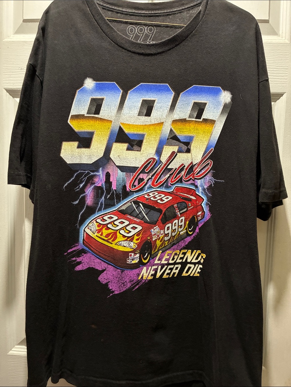 Men's Black Graphic Tee - Legends Never Die
